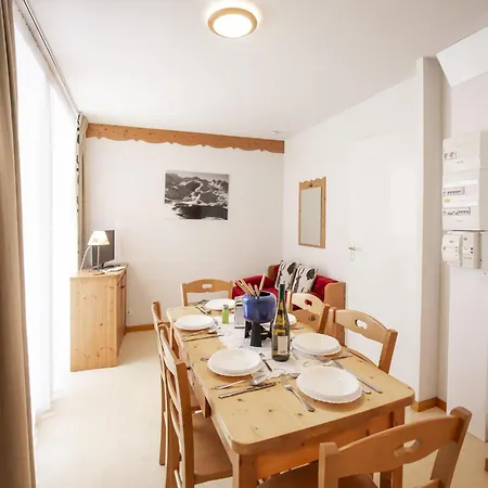 With Parking For 5 People Appartamento *